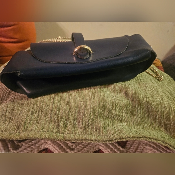 Pelle Navy Made In Italy Leather Gold Chain Mini Purse - Picture 4 of 13